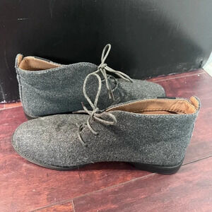 GH Bass Womens Grey Flex Step Oxford Lace Up Shoe Boots  7 M Excellent condition